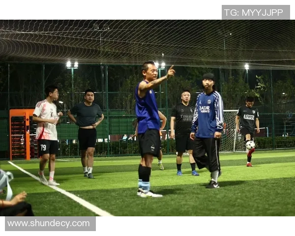 欧洲足球明星们的茶饮选择揭秘与健康养生的关系分析